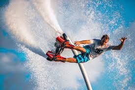 الزلاجة المائية الطائرة Flyboard Visit Bahrain