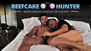 Beefcake Hunter: Victors Midnight Encounter with BEEFCAKE IVAN - WAYBIG