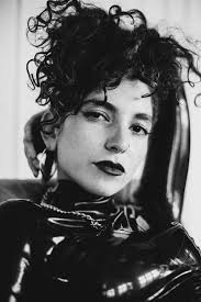 Miss Red Songs, Albums, Reviews, Bio & More