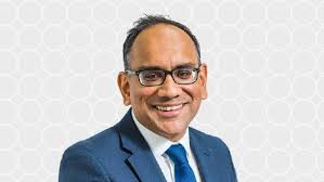 Sam Singh: Consultant Orthopaedic Foot & Ankle Surgeon in London