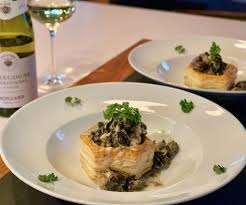 Vol Au Vent D Escargots Cremeux Escargot Recipe Easy Appetizer Recipes Seafood Recipes
