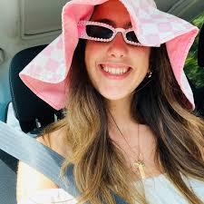 Designer Carley Holtsinger Brings Her Beachy, 'Florida Grandma Chic'  Accessories to Sarasota