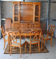 French provincial dining room table. French Provincial Dining Room Furniture