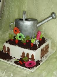 Geburtstagstorte Fur Hobbygartnerin Cupcake Cakes Amazing Cakes Fantasy Cake