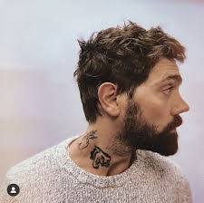 Abraham Lara's Instagram, Twitter & Facebook