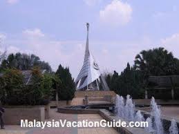 The hotel provides a free shuttle service to kuala lumpur or to alamanda shopping centre and cyberjaya. Taman Putra Perdana Putrajaya