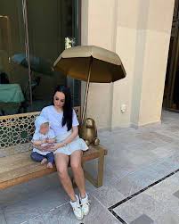 Gavranovic after the qualification of switzerland against the blues at euro: Supruga Dinamovca S Kcerkicom Otkrila Cari Arapske Pustinje Celebrity