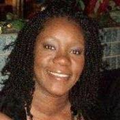 Leah Mackey's Instagram, Twitter & Facebook