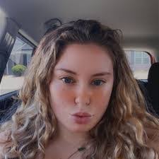 Michelle Gaylor's Instagram, Twitter & Facebook