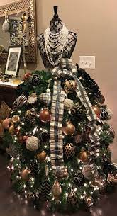 Ebook Tutorial Diy Elegant Fashion Themed Christmas Tree With Etsy Dress Form Christmas Tree Christmas Tree Dress Mannequin Christmas Tree