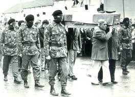 Hunger Striker Bobby Sands Coffin Flanked By An Ira Colour Party Leaving His Mother S Home In Twinbrook My Irish Lineage Northern Ireland Troubles Iris
