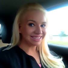 CrissyinWonderland (@Crissy_Lane)