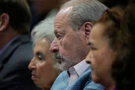 Business community's cash flows to Renard Johnson's mayoral campaign