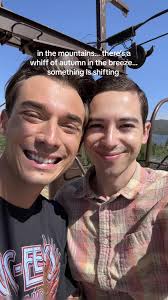 Explora el comercio de Smiski y Sonny Angel!