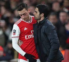 Selain ozil, arteta juga belum menurunkan matteo guendouzi sejak sang pemain terlibat friksi dengan striker brighton, neal maupay. Arsenal Boss Mikel Arteta Blocked Big Money Mesut Ozil Transfer To Qatar In January After Being Wowed By Playmaker
