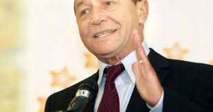 Băsescu a semnat eliberarea din funcţiile pentru Daniel Morar şi Carmen  Gâlcă