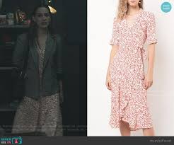 Love S White Floral Dress And Grey Blazer On You In 2020 Printed Wrap Dresses Floral Dress Casual Floral Dress Outfits