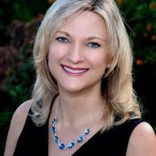 Jennifer Carder's Instagram, Twitter & Facebook