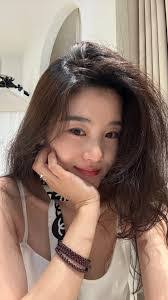 Carrie Mcswain's Instagram, Twitter & Facebook