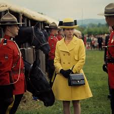 She is 15th in the line of succession to the british throne and has been princess. Prinzessin Anne Ist Die Tochter Der Queen Das Coolste Familienmitglied Der Royals Vogue Germany