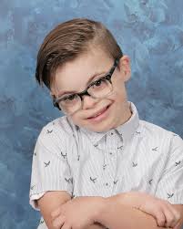 Lara MacLean (@us2macs) • Instagram photos and videos