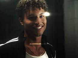 JAIRO CÓMO LO VAS A MIRAR ASI 🫠 #SantJordi2024 #LaAcademia #primevideo  #parati #adrianlaacademia #seriesprimevideo #jairolaacademia #jairoyadrian  #adrianyjairo