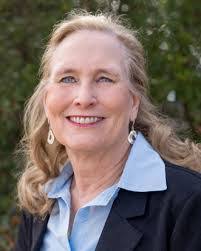 Wendy Knott's Instagram, Twitter & Facebook