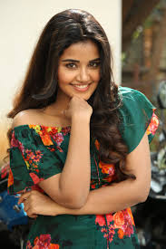 Beauty Galore HD : Anupama Parameswaran At Hello Guru Prema Kosam Interview