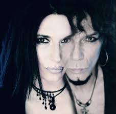 Valor Kand's Instagram, Twitter & Facebook