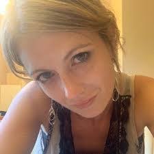 Kelli Webber's Instagram, Twitter & Facebook