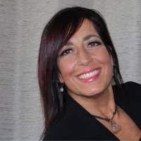 Tina Devine's Instagram, Twitter & Facebook