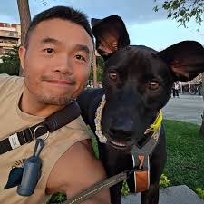 對，我大學時自己學的，後來習慣了一直沒換，然後現在能用的輸入法選擇極少😂