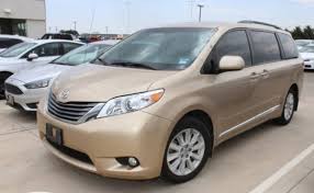 2013 Toyota Sienna Xle 7 Passenger Year 2013 Make Toyota Model Sienna Trim Xle 7 Passenger Bodystyle Passe Weight Distribution Hitch Beach Interior Toyota