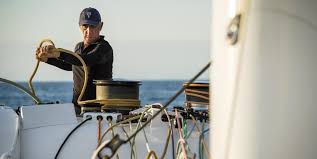 S'empoignaient, et pissaient debout, dans les recoins. Loick Peyron Cameleon Des Mers L Equipe