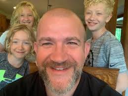 FAIRVIEW SCHOOL DIRECTOR CANDIDATE MICHAEL DAVID NABER I am the son of two  farming families in Nebraska where I was born and raised. After high school  I joined the United States Marine