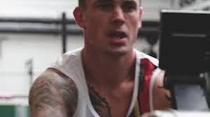 Stunning photos claim top prizes at Royal Navy photographic awards