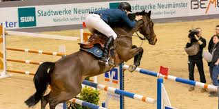 Peder fredricson (equestrian) was born on the 30th of january, 1972. Der Sieger Im Grossen Preis Von Neumunster Kommt Aus Schweden Peder Fredricson Reitsport Portal
