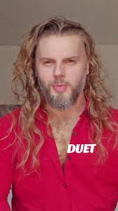 Dueto de Sabina Olivia Mardones con Kingnoke