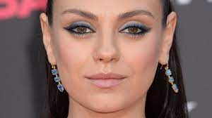 Publié dansle maquillage des yeux en amande. Maquillage Yeux Ronds Comment Maquiller Ce Type D Oeil Cosmopolitan Fr