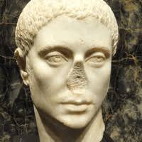 PDF) F. BLANCHARD, La triade capitoline, ses lieux de culte et ses  divinités en Gaule romaine