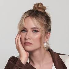 Eliza Bennett's Instagram, Twitter & Facebook