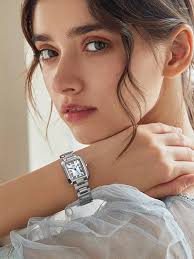 DHgate.com:Womens Luxury Steel Wristwatch: Elegant Quartz Movement Watch  with Bracelet:Watches