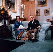 During queen victoria's long reign she made use a number of royal residences, primarily windsor castle in berkshire. Queen Elizabeth S Homes Inside The Queen S 6 Royal Residences In England
