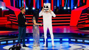 Marshmello is one of the highest paid djs in the world and we haven't even seen his face. Marshmello Shocks Mmvas Crowd By Revealing He Is Shawn Mendes Youtube