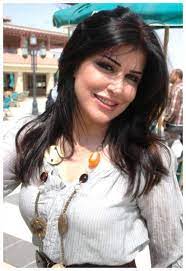 نالت الفنانة جومانا مراد العديد من الجوائز والأوسمة خلال مشوارها الفني حيث حصلت علي جائزة أحسن ممثلة دور ثانٍ خلال حفل مهرجان جمعية الفيلم السينمائي في دورته الـ 35عن دورها في فيلم كباريه عام 2008م. Ø¨Ù…Ù†Ø§Ø³Ø¨Ø© Ø¹ÙŠØ¯ Ù…ÙŠÙ„Ø§Ø¯ Ø¬ÙˆÙ…Ø§Ù†Ø§ Ù…Ø±Ø§Ø¯ Ø£Ø³Ø±Ø§Ø± Ù…Ù† Ø§Ù„Ø¹Ù†Ø§ÙŠØ© Ø¨Ø¨Ø´Ø±ØªÙ‡Ø§ Ø®Ù„Ø§Ù„ Ø§Ù„Ø­Ù…Ù„ ÙˆØ¨Ø¹Ø¯Ù‡ Ù…Ø¬Ù„Ø© Ø§Ù„Ø¬Ù…ÙŠÙ„Ø©