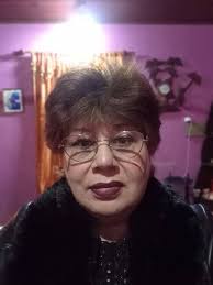 buenas noches les quiero comentar que ando buscando una persona es la ex  pareja de mi papa que se llama MARIA ESTHER ACHAVAL y mi papa se llamaba  CARLOS ALFREDO ODDONE el