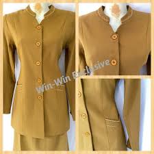Kerah bajunya dibuat tegak tanpa menutupi banyak bagian. Jual Setelan Blazer Kerja Kantor Wanita Pemda Pns Khaki Tua Kerah Shanghai Jakarta Utara Win Win Exclusive Tokopedia