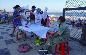 Giá thức ăn chăn nuôi liên tục tăng cao, người chăn nuôi thua lỗ, không dám tái đàn. Kiá»ƒm Tra Kiá»ƒm Soat Cháº·t Cháº½ Táº¡i Cac Khu Cach Ly Táº­p Trung Va Táº¡i Gia Ä'inh Baotintuc Vn