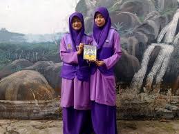 Kami berdiri megah, dengan tekad dan. Facebook