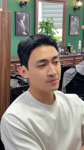 Biến Hình Đỉnh Cao với Kiểu Tóc Quiff Hàn Quốc